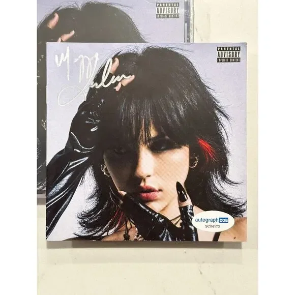 MAGGIE LINDEMANN - Paranoia Cd with Signed / Autographed COA Booklet - ACOA #1